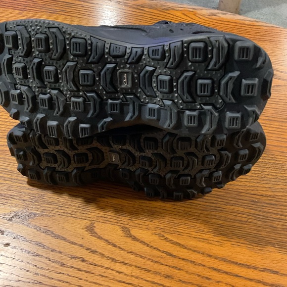 Clarks waterproof active mens boots new - Picture 2 of 4